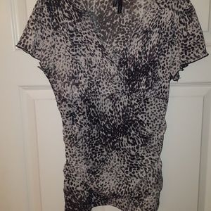 🍉Super comfy Maurices mesh top L